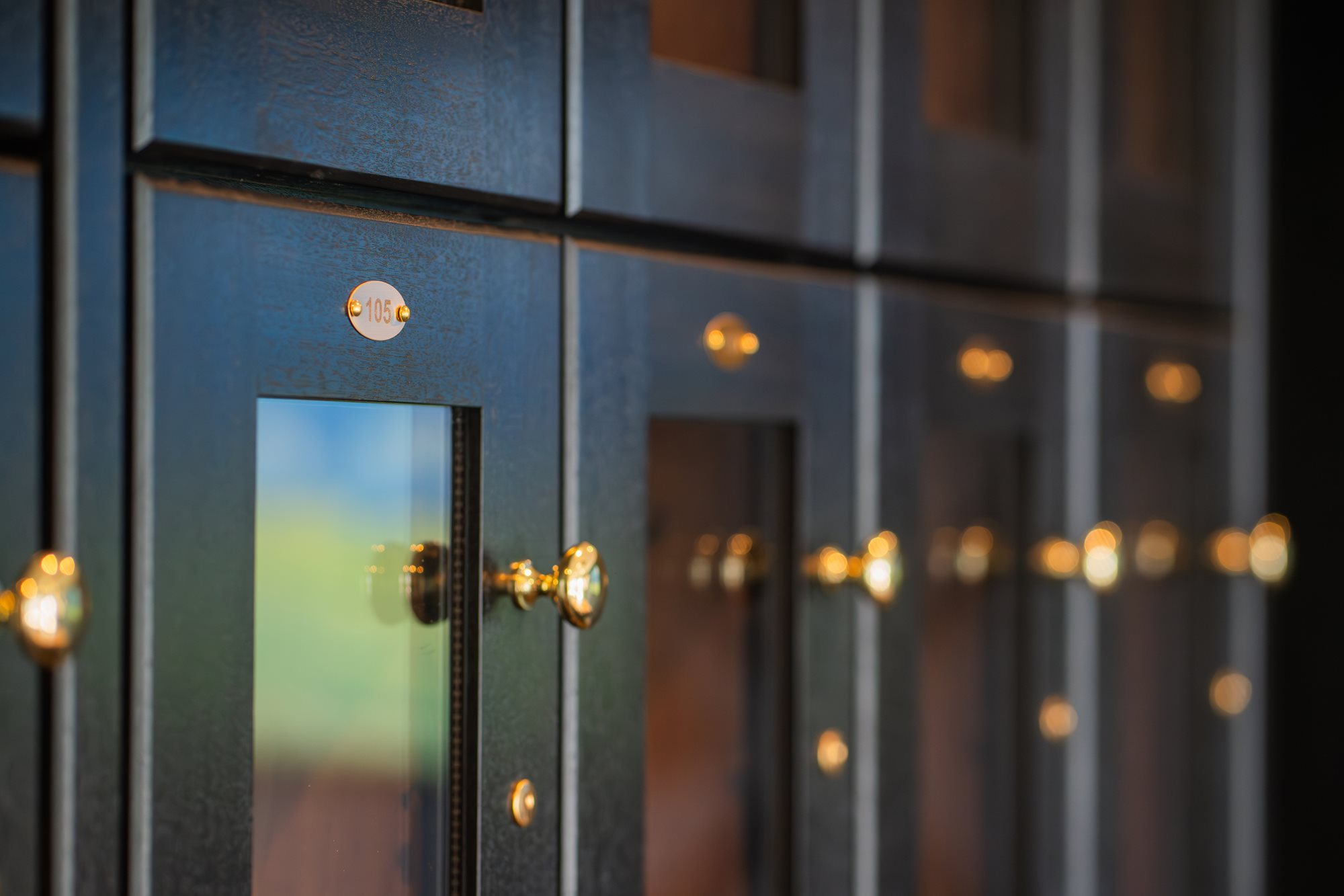 Rolling_Roads_-_Wine_and_Cigar_Lockers-22